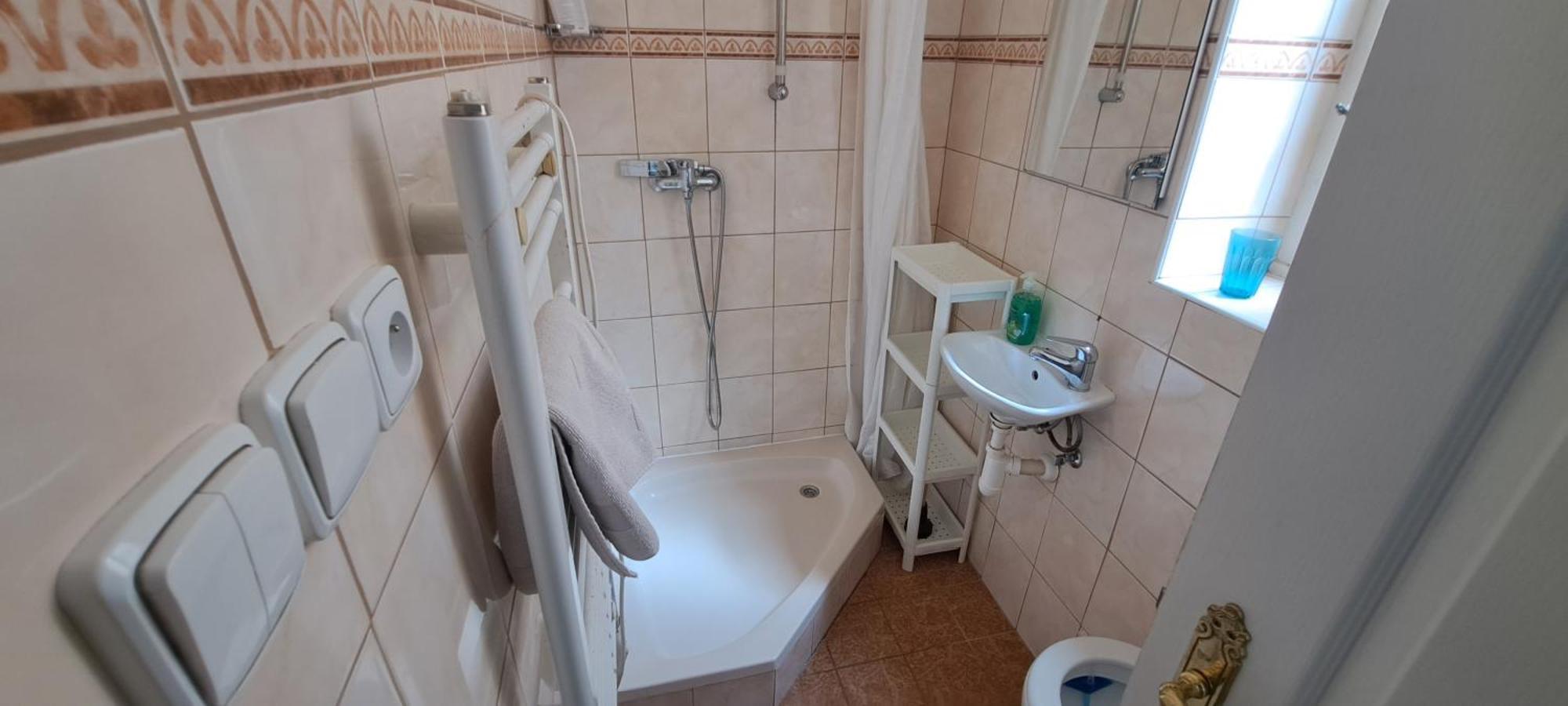Apartments In Mala Strana - 10 Minutes From Charles Bridge Прага Экстерьер фото